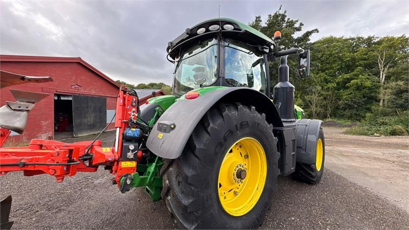 John Deere 8370R Autopower - Traktor: bilde 4 John Deere 8370R Autopower - Traktor: bilde 4