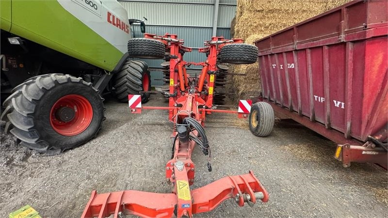 Kuhn CULTIMER L4000 Bugseret - Harv: bilde 5 Kuhn CULTIMER L4000 Bugseret - Harv: bilde 5