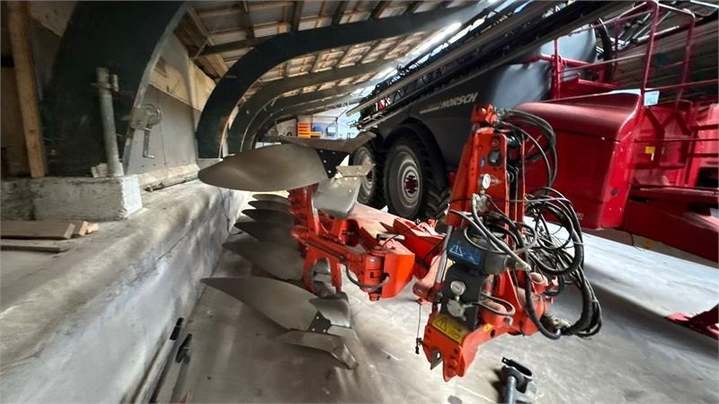 Kuhn Vari Master 183 6 Furet 183 - Plog: bilde 4 Kuhn Vari Master 183 6 Furet 183 - Plog: bilde 4