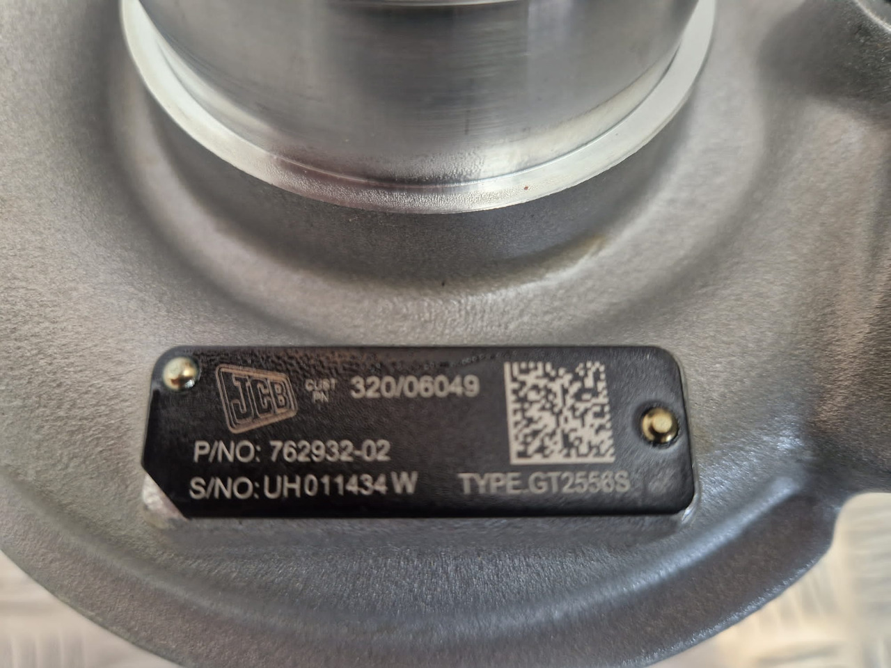 JCB turbocharger 320/06049 Garrett Turbo 762932-02 - Motor og deler for Bygg og anlegg: bilde 5 JCB turbocharger 320/06049 Garrett Turbo 762932-02 - Motor og deler for Bygg og anlegg: bilde 5