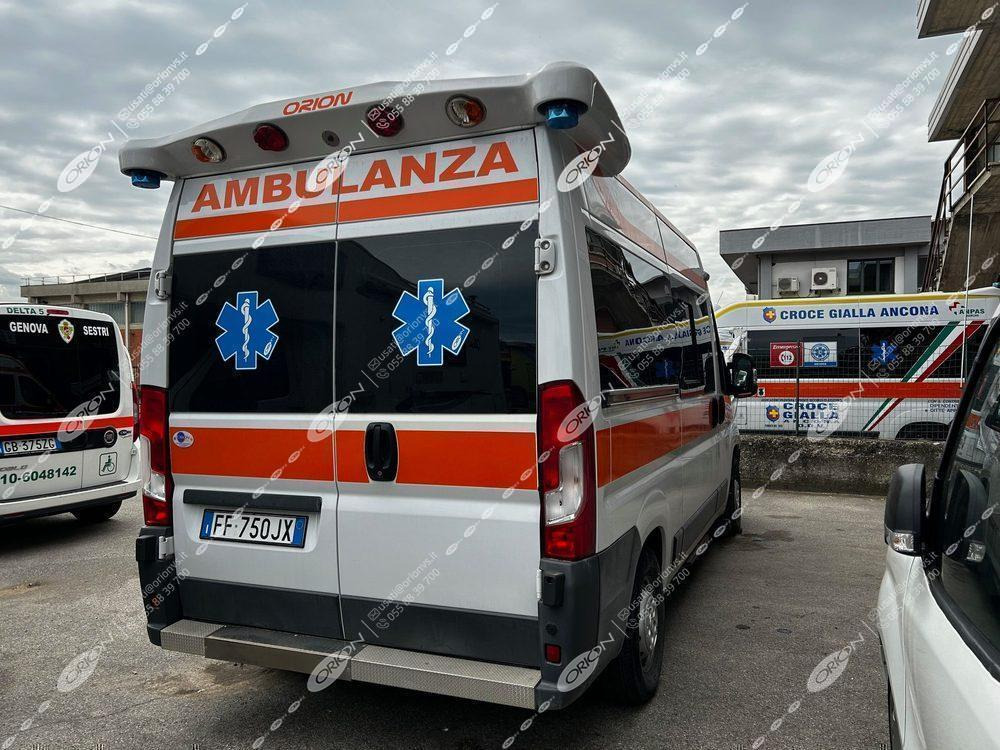 FIAT FIAT 290 DUCATO - Ambulanse: bilde 2 FIAT FIAT 290 DUCATO - Ambulanse: bilde 2