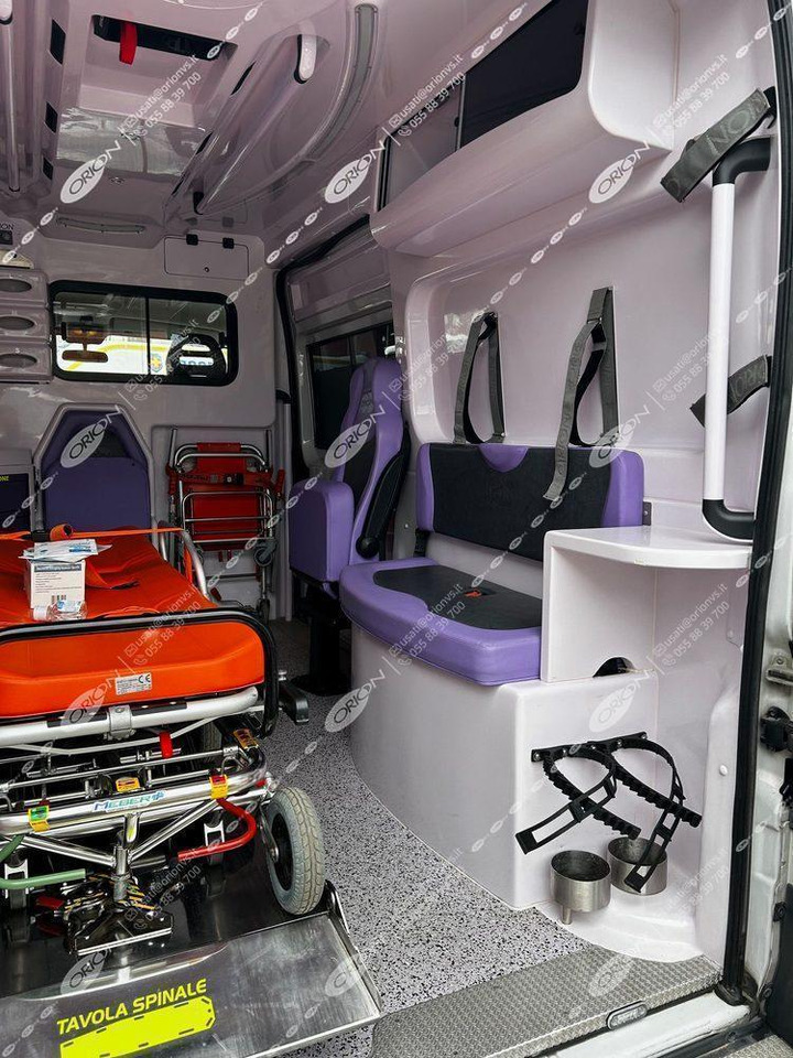FIAT FIAT 290 DUCATO - Ambulanse: bilde 4 FIAT FIAT 290 DUCATO - Ambulanse: bilde 4