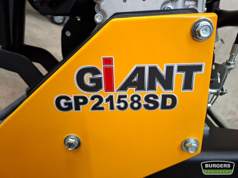 Giant GP2158SD - Vibroplate: bilde 5 Giant GP2158SD - Vibroplate: bilde 5