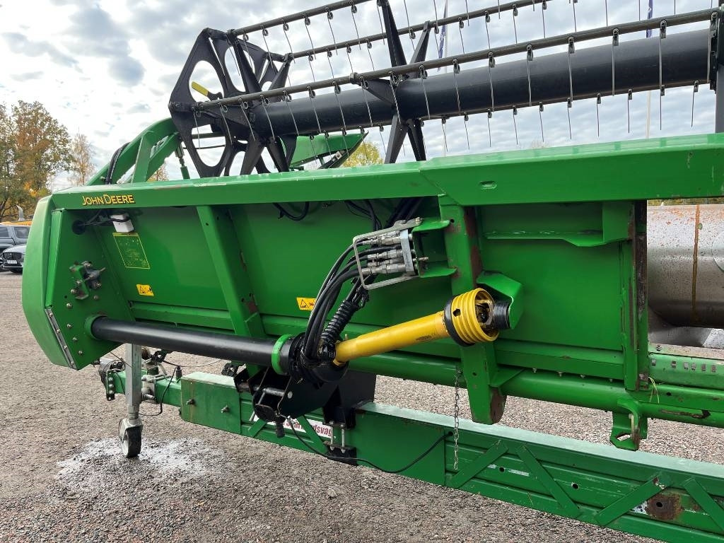 Innhøstingsutstyr John Deere 622R Skärbord / Header 22 fot till JD T550 i: bilde 9 Innhøstingsutstyr John Deere 622R Skärbord / Header 22 fot till JD T550 i: bilde 9