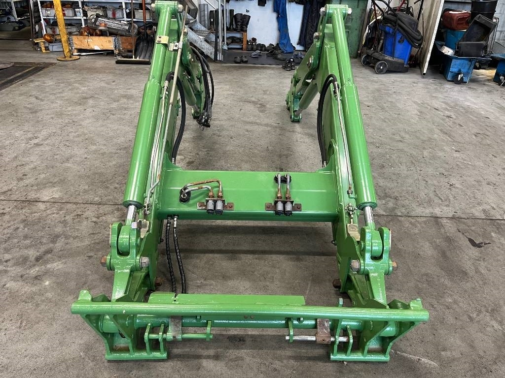 Lastare / Loader Fendt Agco 4X80 till Fendt 415 Va - Frontlaster for traktor: bilde 4 Lastare / Loader Fendt Agco 4X80 till Fendt 415 Va - Frontlaster for traktor: bilde 4