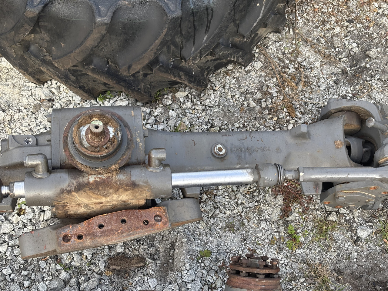 AGCO Massey Ferguson 5710 5711 5712 5713 Obudowa Mostu 7300111561 - Aksel og deler for Landbruksteknikk: bilde 1 AGCO Massey Ferguson 5710 5711 5712 5713 Obudowa Mostu 7300111561 - Aksel og deler for Landbruksteknikk: bilde 1