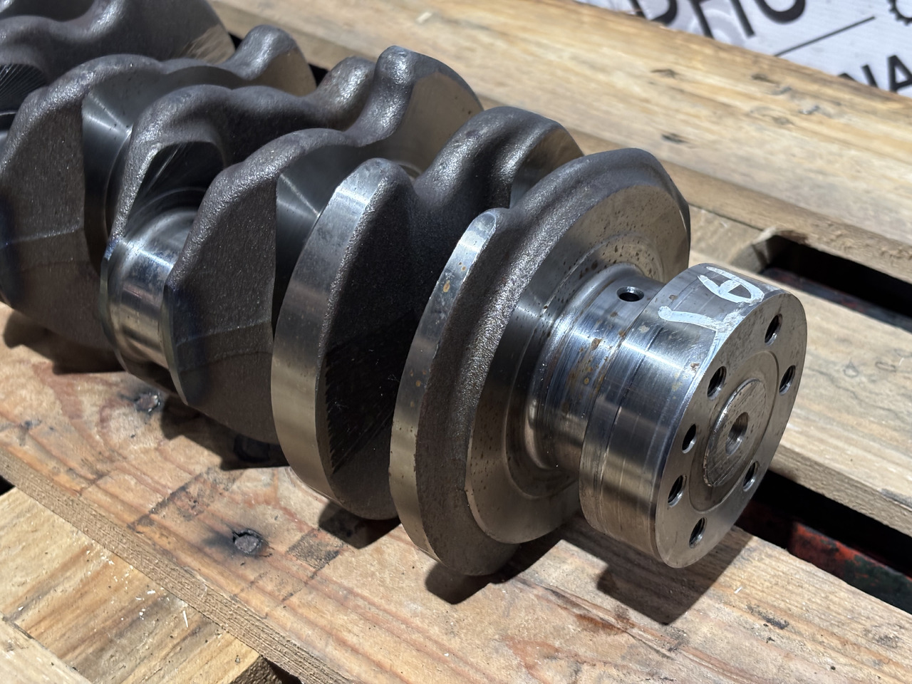 CAT CATERPILLAR Wał korbowy 3024C C2.2 308-1852 3081852 - Veivaksel for Landbruksteknikk: bilde 2 CAT CATERPILLAR Wał korbowy 3024C C2.2 308-1852 3081852 - Veivaksel for Landbruksteknikk: bilde 2