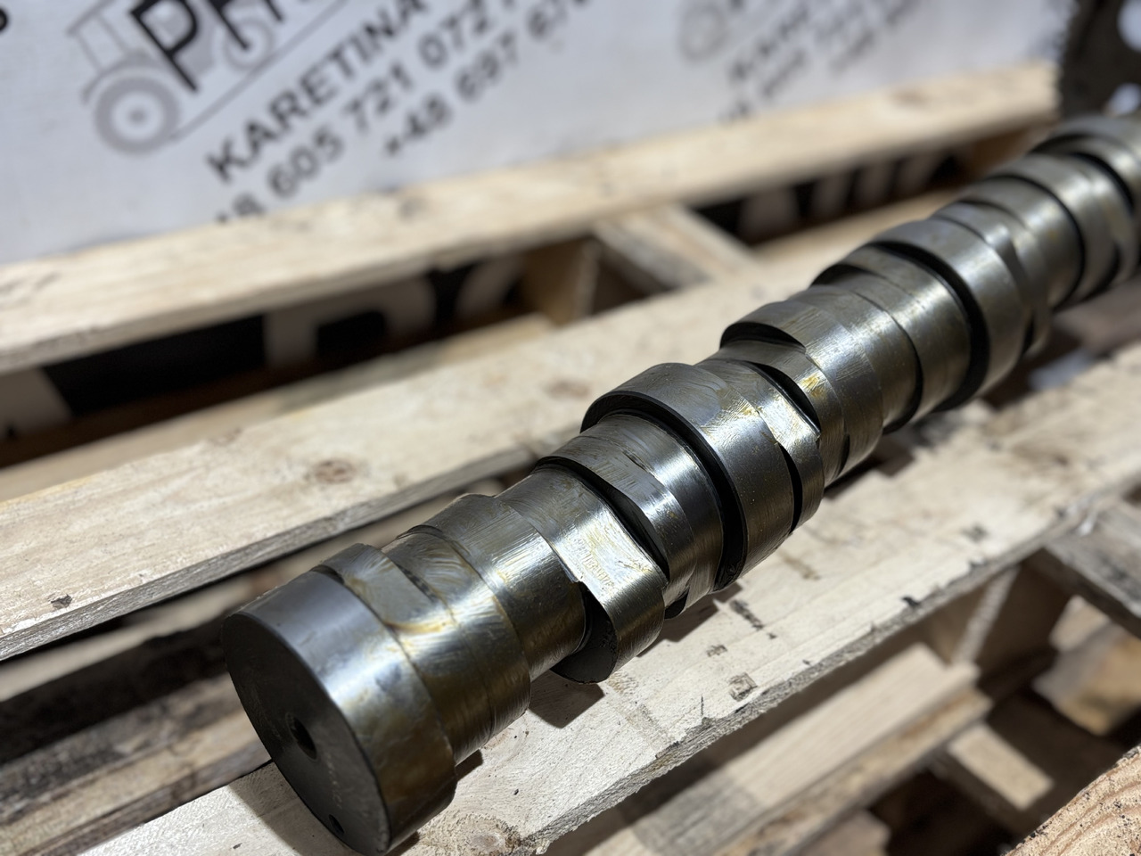 CLAAS Mercedes OM 502 LA V8 OM502LA Wałek Rozrządu 5420511201 - Kamaksel for Landbruksteknikk: bilde 2 CLAAS Mercedes OM 502 LA V8 OM502LA Wałek Rozrządu 5420511201 - Kamaksel for Landbruksteknikk: bilde 2