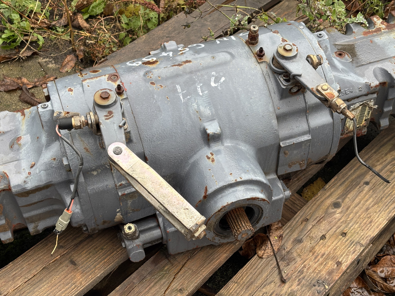 Carraro 28.32M 11885677 150006 Obudowa Mostu Pochwa Zwolnica Zwrotnica Hamulec Piasta CZĘŚCI - Aksel og deler for Landbruksteknikk: bilde 1 Carraro 28.32M 11885677 150006 Obudowa Mostu Pochwa Zwolnica Zwrotnica Hamulec Piasta CZĘŚCI - Aksel og deler for Landbruksteknikk: bilde 1