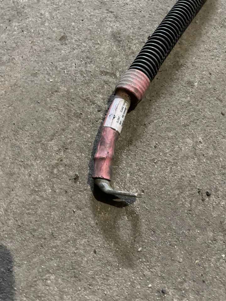 Claas Arion 550-520 650-620 - kabel przewód eletryczny alternator - rozrusznik 0021505462 - Kabel/ Ledninger for Traktor: bilde 2 Claas Arion 550-520 650-620 - kabel przewód eletryczny alternator - rozrusznik 0021505462 - Kabel/ Ledninger for Traktor: bilde 2