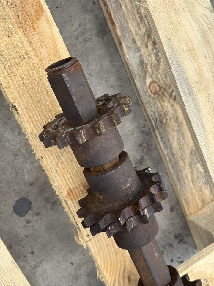 Claas Conspeed Wałek sześciokątny Koło 00 0905 865 0 0009058650 - Transmisjon for Landbruksteknikk: bilde 2 Claas Conspeed Wałek sześciokątny Koło 00 0905 865 0 0009058650 - Transmisjon for Landbruksteknikk: bilde 2