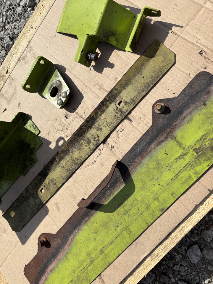 Claas Jaguar 970 - obudowy metalowe - Aerodynamikk/ Spoiler for Skurtresker: bilde 3 Claas Jaguar 970 - obudowy metalowe - Aerodynamikk/ Spoiler for Skurtresker: bilde 3