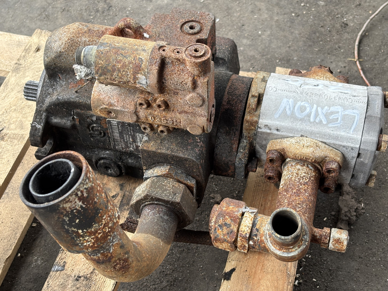 Claas Lexion 750 Danfos Bosch Rexroth Pompa Hydrauliczna KRR045DECD2NN KRR045 83024430 - Hydraulisk pumpe for Landbruksteknikk: bilde 4 Claas Lexion 750 Danfos Bosch Rexroth Pompa Hydrauliczna KRR045DECD2NN KRR045 83024430 - Hydraulisk pumpe for Landbruksteknikk: bilde 4