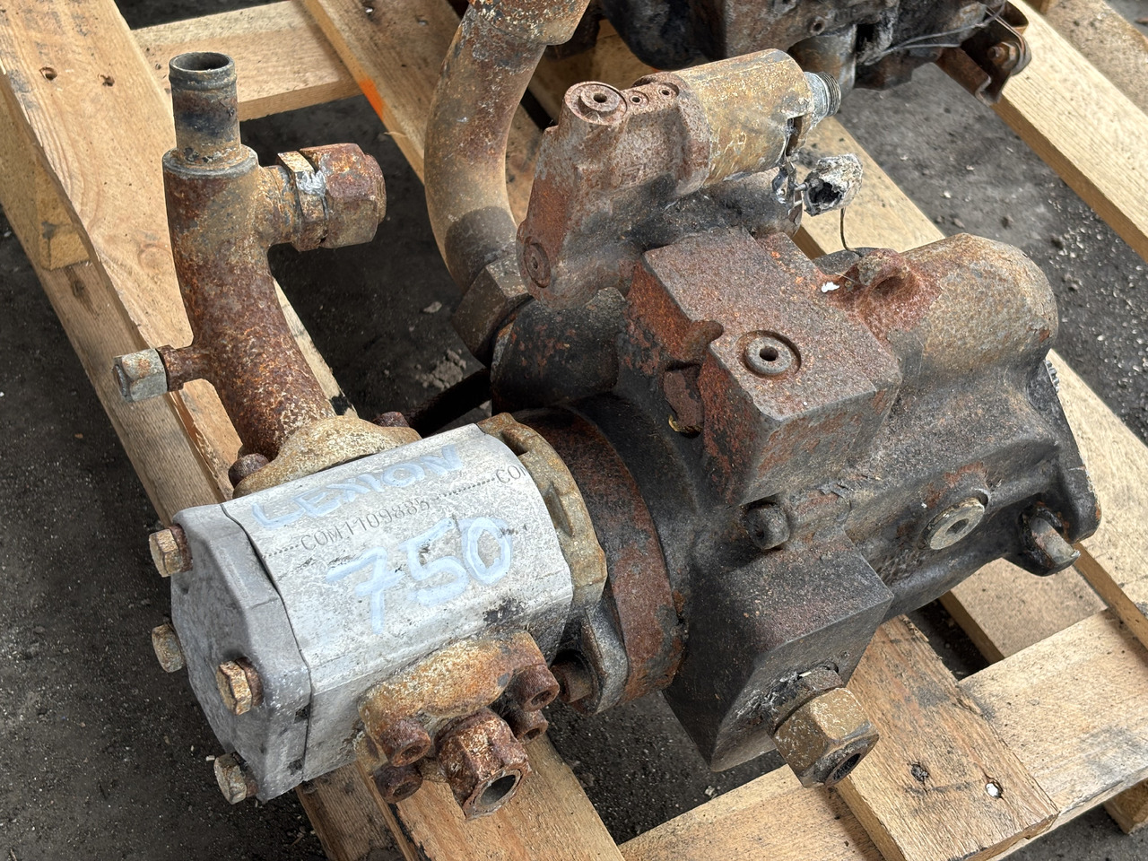 Claas Lexion 750 Danfos Bosch Rexroth Pompa Hydrauliczna KRR045DECD2NN KRR045 83024430 - Hydraulisk pumpe for Landbruksteknikk: bilde 3 Claas Lexion 750 Danfos Bosch Rexroth Pompa Hydrauliczna KRR045DECD2NN KRR045 83024430 - Hydraulisk pumpe for Landbruksteknikk: bilde 3