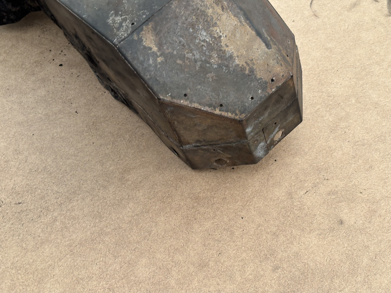 Claas Lexion 780 Osłona Obudowa Maska 00 0781 215 0 0007812150 - Panser for Skurtresker: bilde 4 Claas Lexion 780 Osłona Obudowa Maska 00 0781 215 0 0007812150 - Panser for Skurtresker: bilde 4