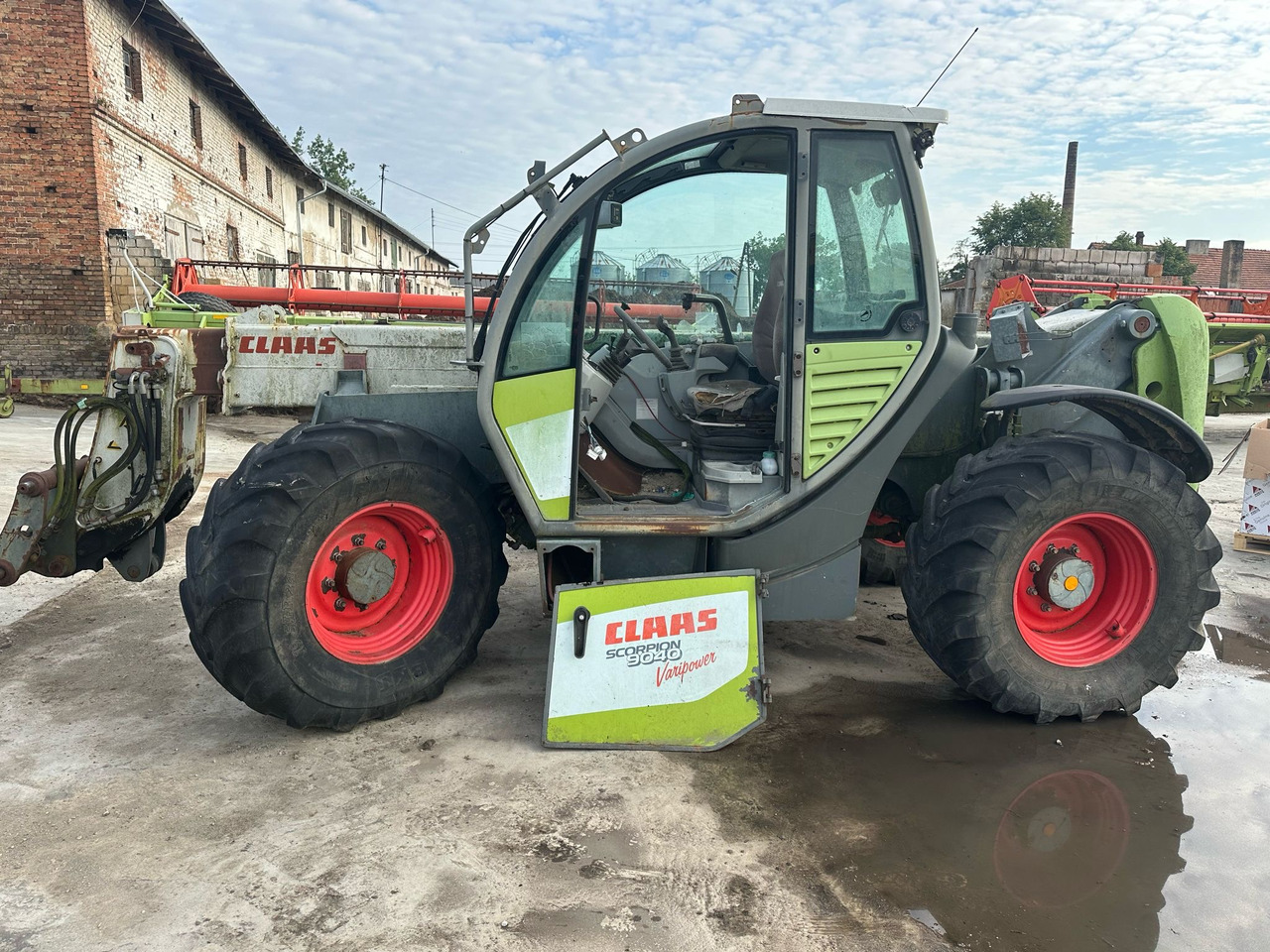 Claas Scorpion 9040 Variopower - wiązka elektryczna - Kabel/ Ledninger for Landbruksteknikk: bilde 1 Claas Scorpion 9040 Variopower - wiązka elektryczna - Kabel/ Ledninger for Landbruksteknikk: bilde 1