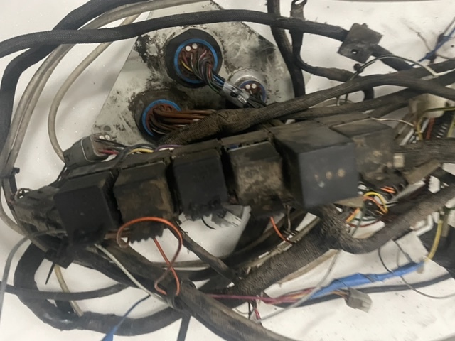 Claas ranger instalacja kabiny - Kabel/ Ledninger for Teleskoplastere: bilde 1 Claas ranger instalacja kabiny - Kabel/ Ledninger for Teleskoplastere: bilde 1