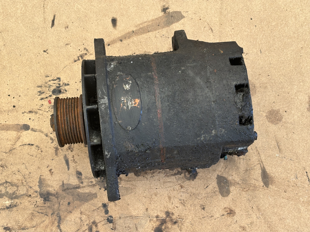 Cummins 8.3 6CT 6CTA 6CTAA Alternator 24V 75A USA REMY 19011210 - Dynamo for Landbruksteknikk: bilde 1 Cummins 8.3 6CT 6CTA 6CTAA Alternator 24V 75A USA REMY 19011210 - Dynamo for Landbruksteknikk: bilde 1