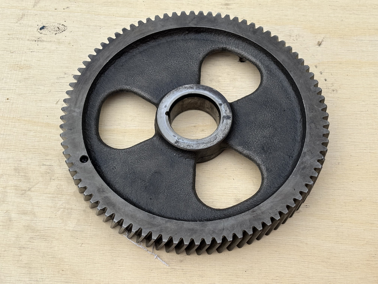 Cummins 8.3 6CT 6CTA 6CTAA Koło zębate wałka rozrządu 3918777 3907677 3917328 3901967 ORYGINAŁ - Kamaksel for Landbruksteknikk: bilde 5 Cummins 8.3 6CT 6CTA 6CTAA Koło zębate wałka rozrządu 3918777 3907677 3917328 3901967 ORYGINAŁ - Kamaksel for Landbruksteknikk: bilde 5