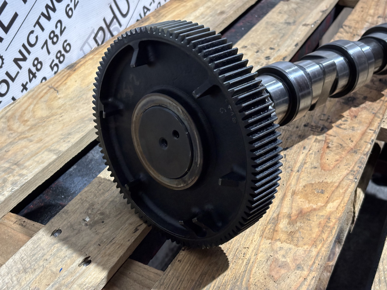 DEUTZ TCD2013L64V TCD 2013 L6 4V 04909273 04909276 04902099 Wałek Rozrządu - Kamaksel for Landbruksteknikk: bilde 1 DEUTZ TCD2013L64V TCD 2013 L6 4V 04909273 04909276 04902099 Wałek Rozrządu - Kamaksel for Landbruksteknikk: bilde 1