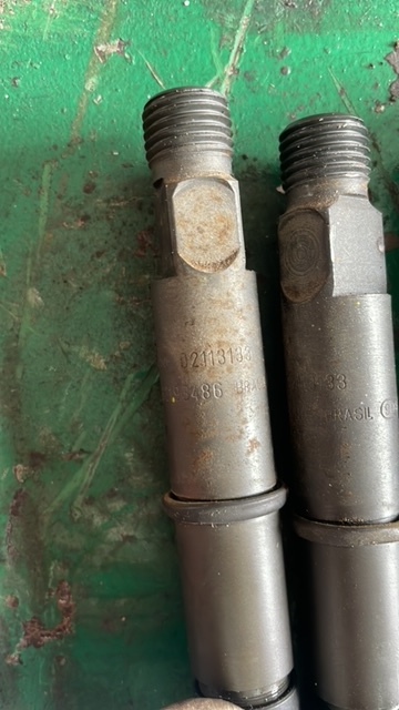 Deutz BF4M2012 wtryski 02931905 - Injector for Landbruksteknikk: bilde 4 Deutz BF4M2012 wtryski 02931905 - Injector for Landbruksteknikk: bilde 4