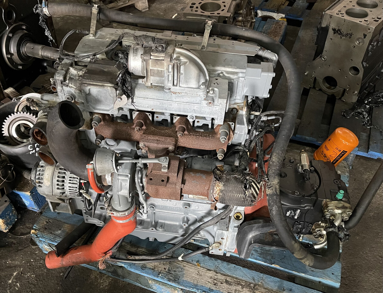 Deutz - silnik TCD 2012 L04 2V TCD2012L042V - Motor for Landbruksteknikk: bilde 1 Deutz - silnik TCD 2012 L04 2V TCD2012L042V - Motor for Landbruksteknikk: bilde 1