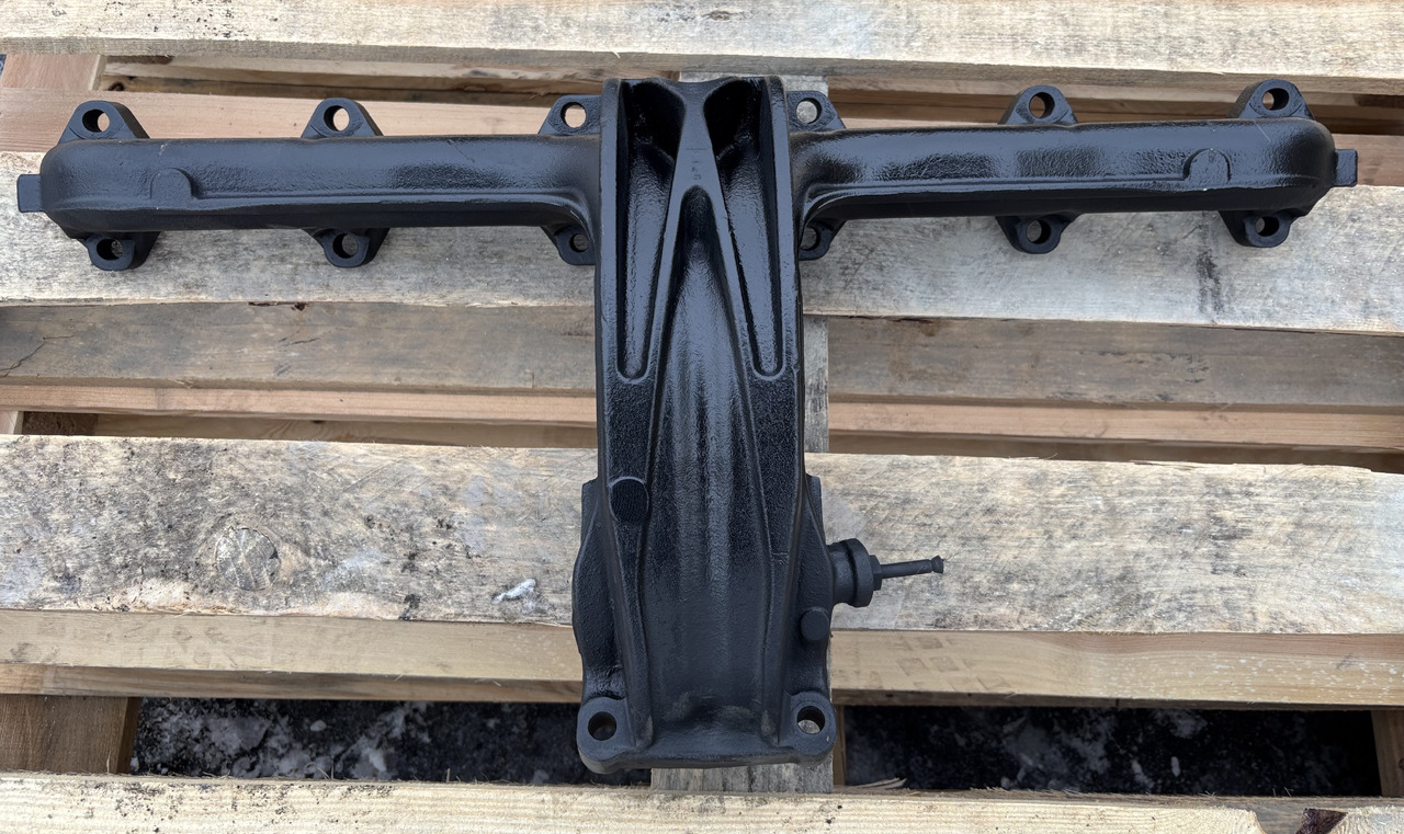 Fendt 924 927 933 936 939 SCR Kolektor Wydechowy F946201100050 - Eksosmanifold for Landbruksteknikk: bilde 1 Fendt 924 927 933 936 939 SCR Kolektor Wydechowy F946201100050 - Eksosmanifold for Landbruksteknikk: bilde 1