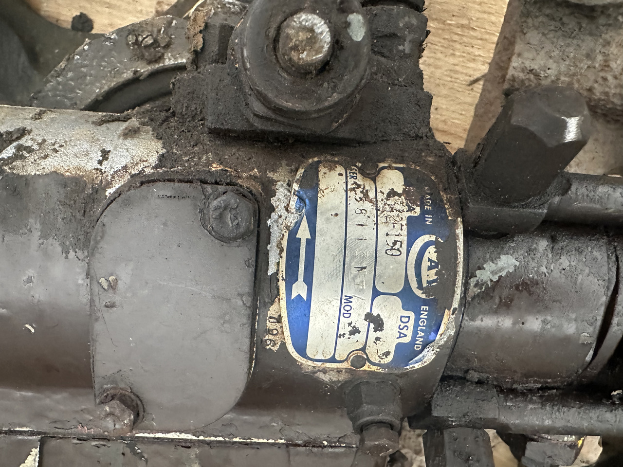 Fiat 780dt Fiat 8045 pompa paliwa , pompa oleju Balansery obudowa rozrządu - Drivstoffpumpe for Traktor: bilde 1 Fiat 780dt Fiat 8045 pompa paliwa , pompa oleju Balansery obudowa rozrządu - Drivstoffpumpe for Traktor: bilde 1