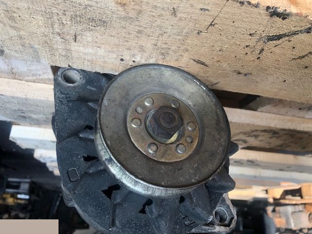 Ford t2 703f 6015 aaa Alternator - Dynamo for Landbruksteknikk: bilde 2 Ford t2 703f 6015 aaa Alternator - Dynamo for Landbruksteknikk: bilde 2