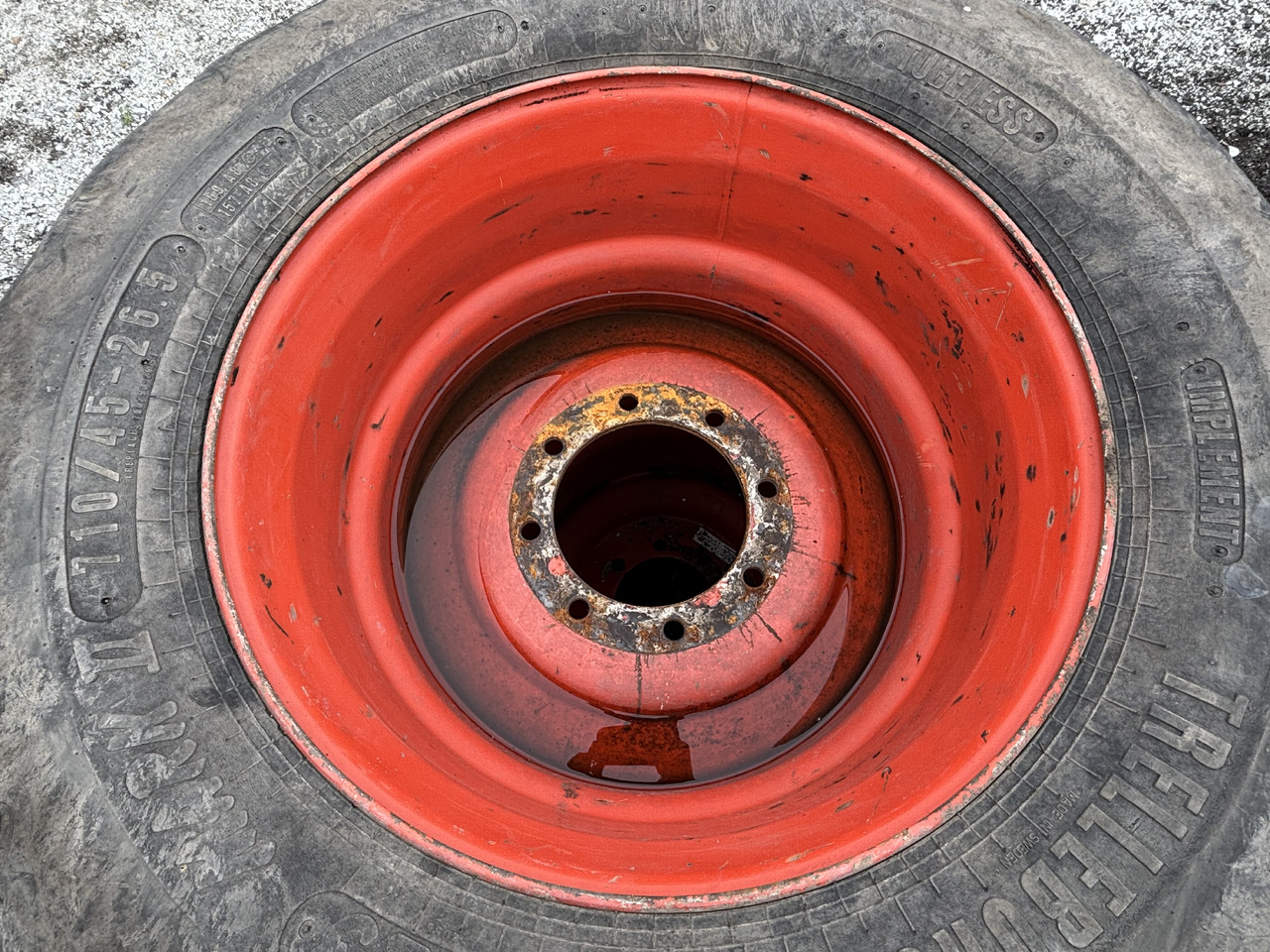 GKN WHEELS Felga z Oponą KOMPLET 20.00×26.5 8 szpilek Trelleborg 710/45-26.5 - Felg for Landbruksteknikk: bilde 1 GKN WHEELS Felga z Oponą KOMPLET 20.00×26.5 8 szpilek Trelleborg 710/45-26.5 - Felg for Landbruksteknikk: bilde 1