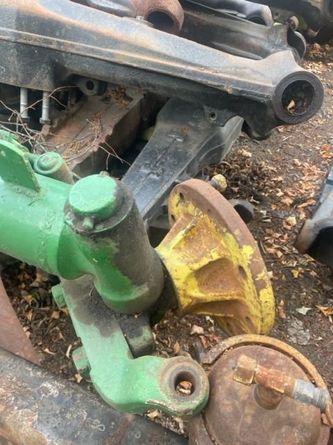 John Deere 1065 | 1075 - Zwrotnica | Piasta - Hjulspindel for Landbruksteknikk: bilde 2 John Deere 1065 | 1075 - Zwrotnica | Piasta - Hjulspindel for Landbruksteknikk: bilde 2