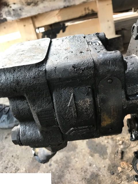 John Deere 3200 - Pompa Hydrauliki - Hydraulisk pumpe for Landbruksteknikk: bilde 3 John Deere 3200 - Pompa Hydrauliki - Hydraulisk pumpe for Landbruksteknikk: bilde 3