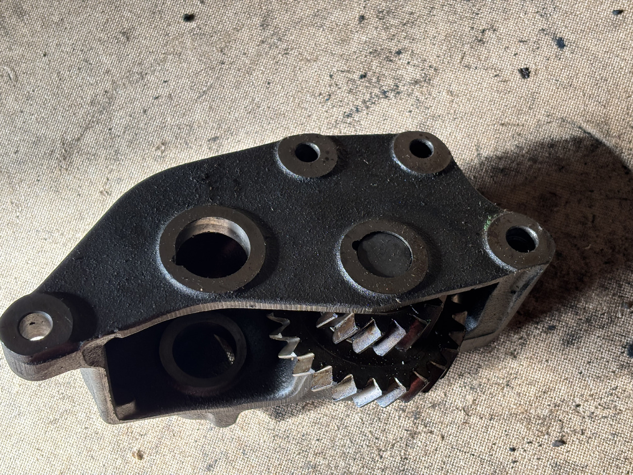 John Deere 6010 6110 6210 Obudowa Bieg Tryb AL156649 L115011 L76850 - Girkasse og deler for Landbruksteknikk: bilde 4 John Deere 6010 6110 6210 Obudowa Bieg Tryb AL156649 L115011 L76850 - Girkasse og deler for Landbruksteknikk: bilde 4