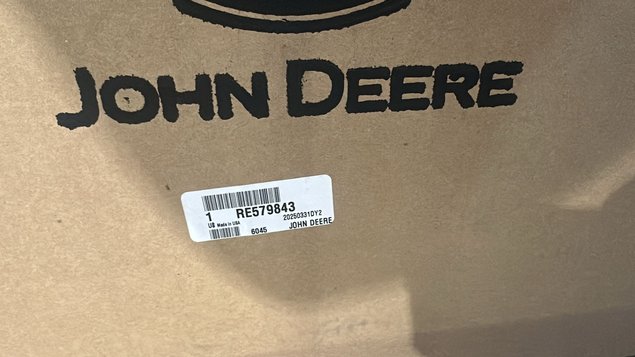 John Deere 7R 7210R 7270R 7230R 7250R 7310R Zbiornik chłodnicy Zbiornik Płynu RE579843 NOWY - Ekspansjonstank for Landbruksteknikk: bilde 5 John Deere 7R 7210R 7270R 7230R 7250R 7310R Zbiornik chłodnicy Zbiornik Płynu RE579843 NOWY - Ekspansjonstank for Landbruksteknikk: bilde 5