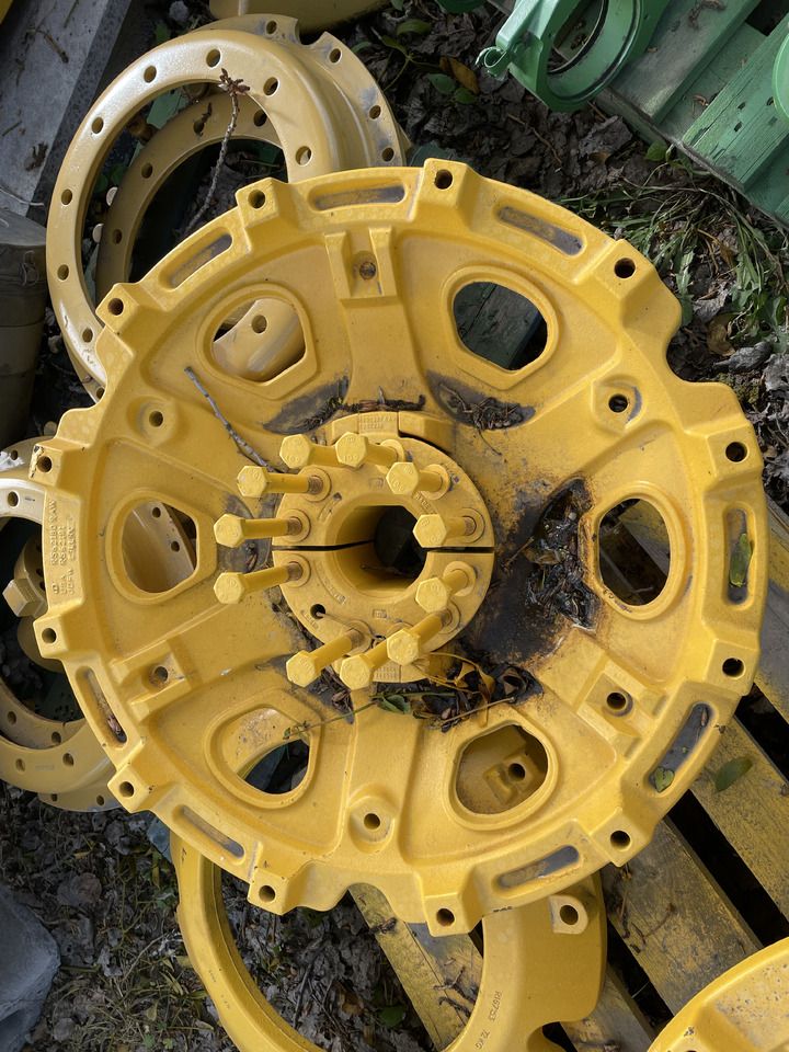 John Deere 7R350 8285R 8370R - Piasta Koła R562180 R562181 - Hjulnav for Landbruksteknikk: bilde 1 John Deere 7R350 8285R 8370R - Piasta Koła R562180 R562181 - Hjulnav for Landbruksteknikk: bilde 1