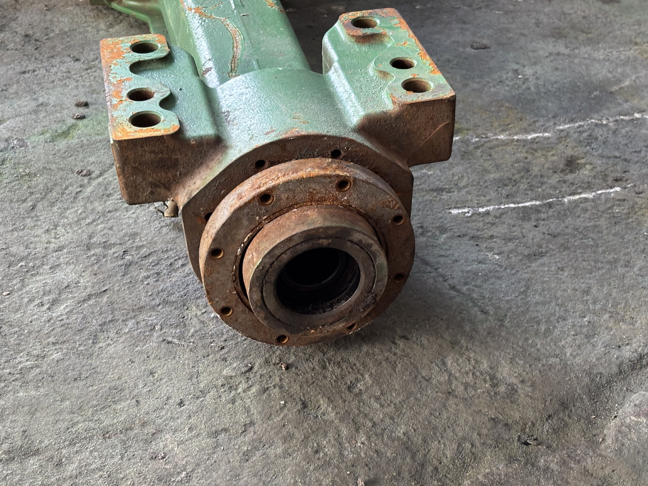 John Deere 7RXXX 7R330 7R 330 Obudowa przedniej osi R319072 R288788 - Foraksel for Landbruksteknikk: bilde 4 John Deere 7RXXX 7R330 7R 330 Obudowa przedniej osi R319072 R288788 - Foraksel for Landbruksteknikk: bilde 4