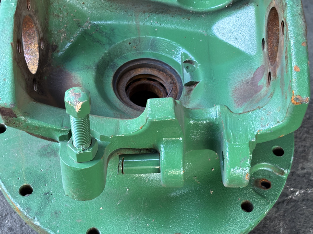 John Deere 7RXXX 7R330 7R 330 Zwrotnica Przegub Piasta R301661 RE592905 R135866 - Hjulspindel for Landbruksteknikk: bilde 2 John Deere 7RXXX 7R330 7R 330 Zwrotnica Przegub Piasta R301661 RE592905 R135866 - Hjulspindel for Landbruksteknikk: bilde 2