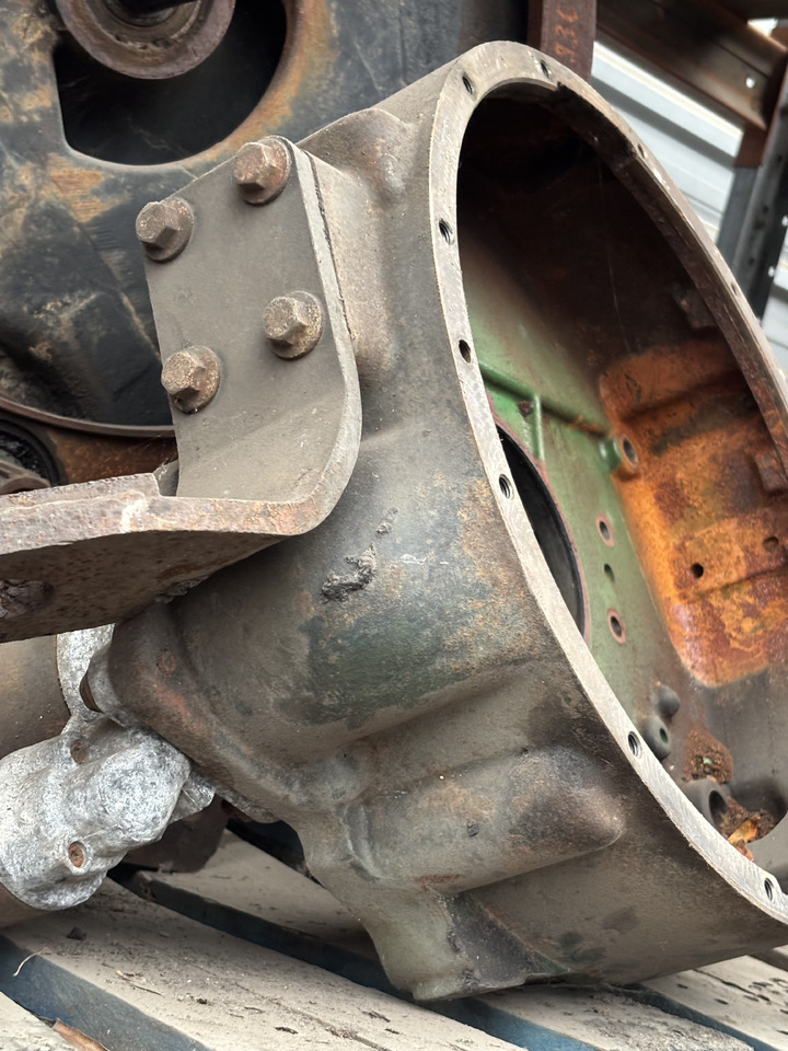 John Deere R503444 R121421 R120586 502941 R503406 R504272 Obudowa Koła Zamachowego - Svinghjul for Landbruksteknikk: bilde 3 John Deere R503444 R121421 R120586 502941 R503406 R504272 Obudowa Koła Zamachowego - Svinghjul for Landbruksteknikk: bilde 3