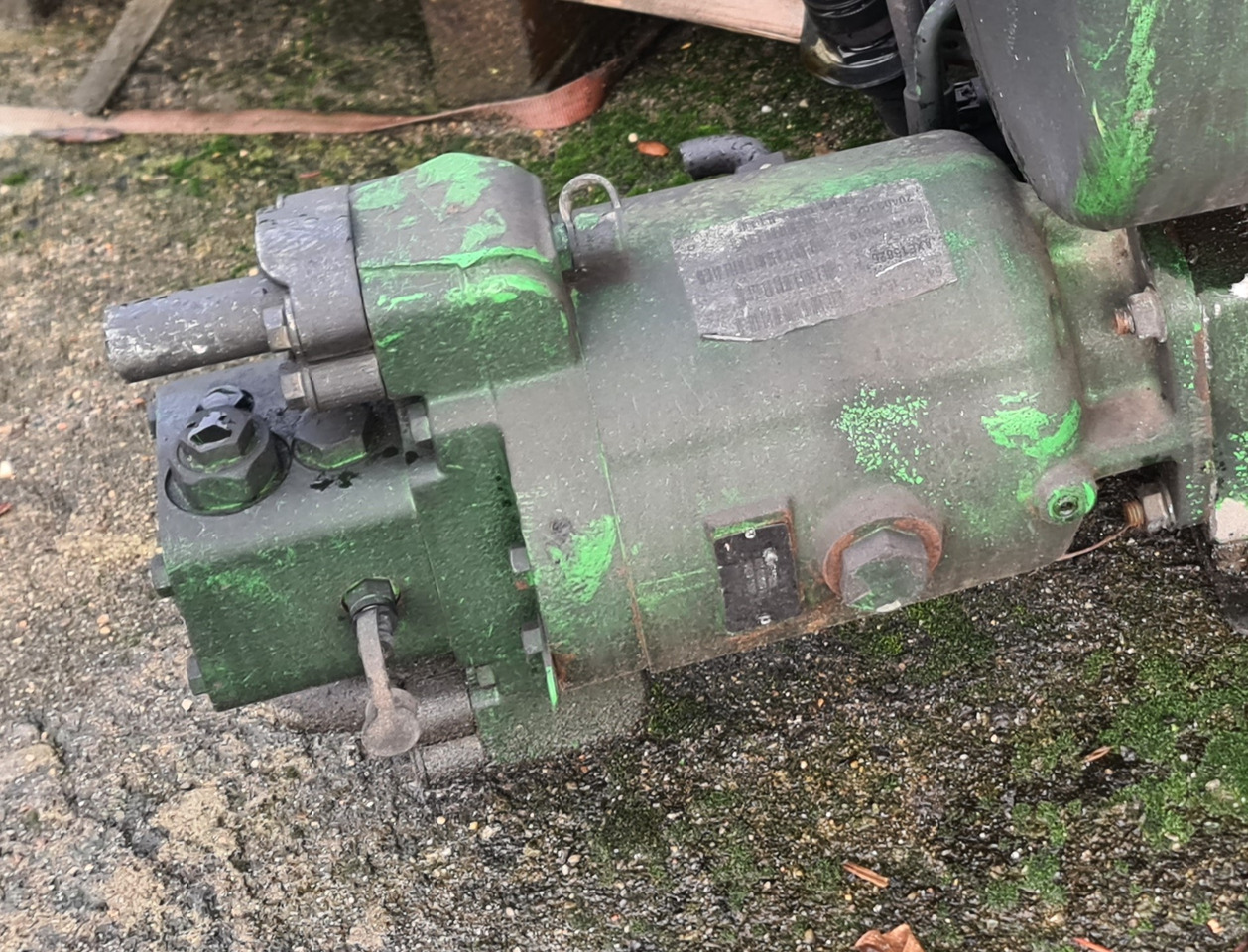 John Deere S5 S7 T5 T6 W540 W650 S770 S660 Pompa Hydrauliczna AXE15826 - Hydraulisk pumpe for Landbruksteknikk: bilde 1 John Deere S5 S7 T5 T6 W540 W650 S770 S660 Pompa Hydrauliczna AXE15826 - Hydraulisk pumpe for Landbruksteknikk: bilde 1