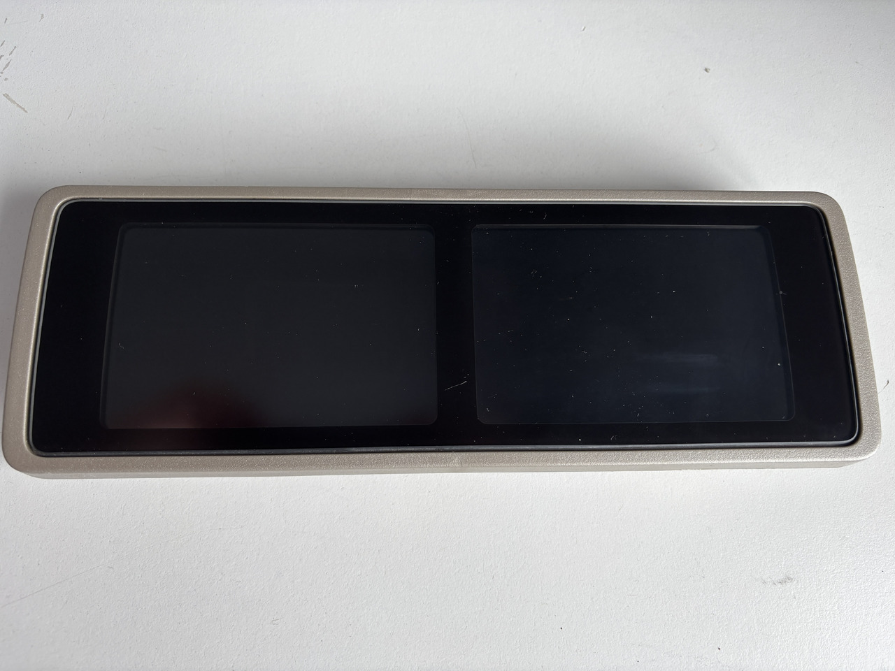 John Deere kombajn - wyświetlacz monitor Primary Display Unit AXE60947 - Førerhus og interiør for Landbruksteknikk: bilde 2 John Deere kombajn - wyświetlacz monitor Primary Display Unit AXE60947 - Førerhus og interiør for Landbruksteknikk: bilde 2