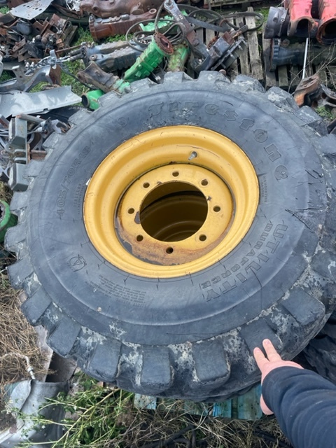 Koła 420/70 R18 - Komplett hjul for Bygg og anlegg: bilde 2 Koła 420/70 R18 - Komplett hjul for Bygg og anlegg: bilde 2