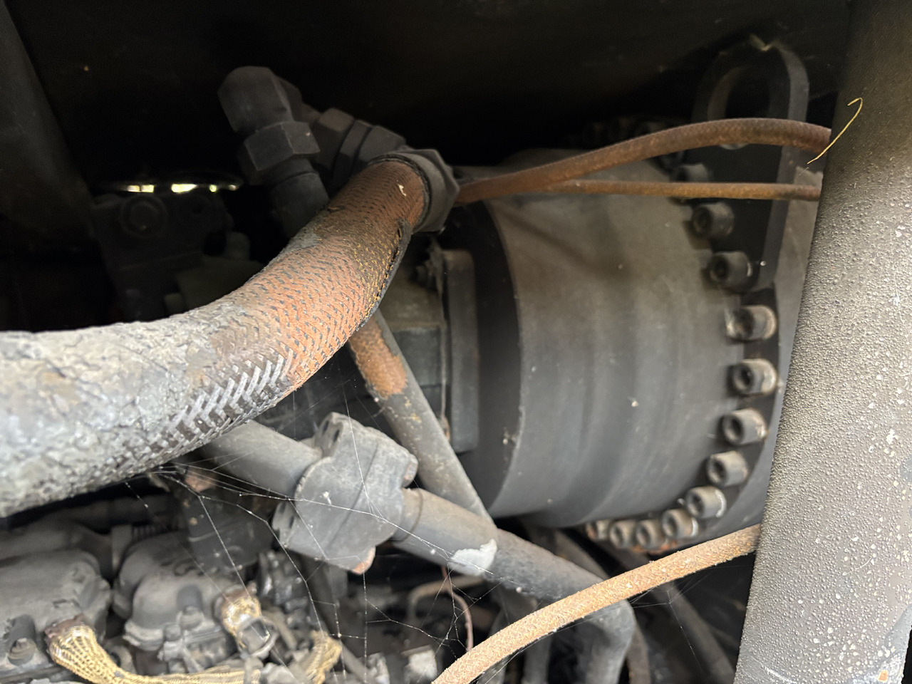 LINDNER Urraco 75 D U75D U-75-D Obudowa Łożyska Bębnów Łożysko Pokrywa Obudowy Łożyska CZĘŚCI - Motorlager for Bygg og anlegg: bilde 2 LINDNER Urraco 75 D U75D U-75-D Obudowa Łożyska Bębnów Łożysko Pokrywa Obudowy Łożyska CZĘŚCI - Motorlager for Bygg og anlegg: bilde 2