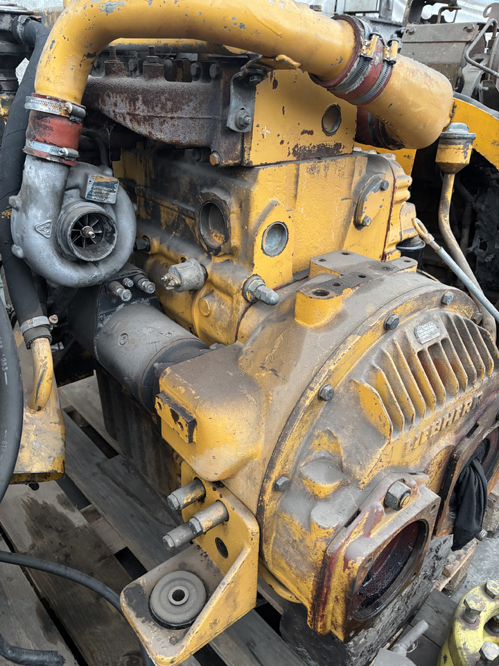 Liebherr D904T D 904 T Silnik Kompletny Blok Koło Zamachowe Wał Korbowy Pokrywa Miska CZĘŚCI - Svinghjul for Landbruksteknikk: bilde 5 Liebherr D904T D 904 T Silnik Kompletny Blok Koło Zamachowe Wał Korbowy Pokrywa Miska CZĘŚCI - Svinghjul for Landbruksteknikk: bilde 5