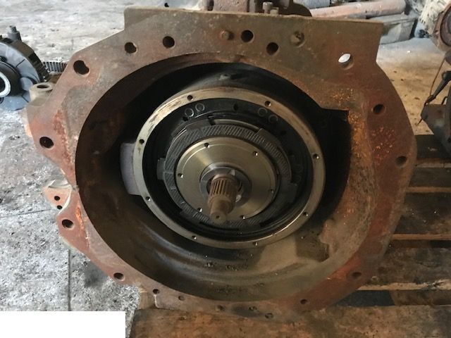 Massey Ferguson 6495 - Dyna 6 - SPRZĘGŁO - Clutch og deler for Landbruksteknikk: bilde 1 Massey Ferguson 6495 - Dyna 6 - SPRZĘGŁO - Clutch og deler for Landbruksteknikk: bilde 1