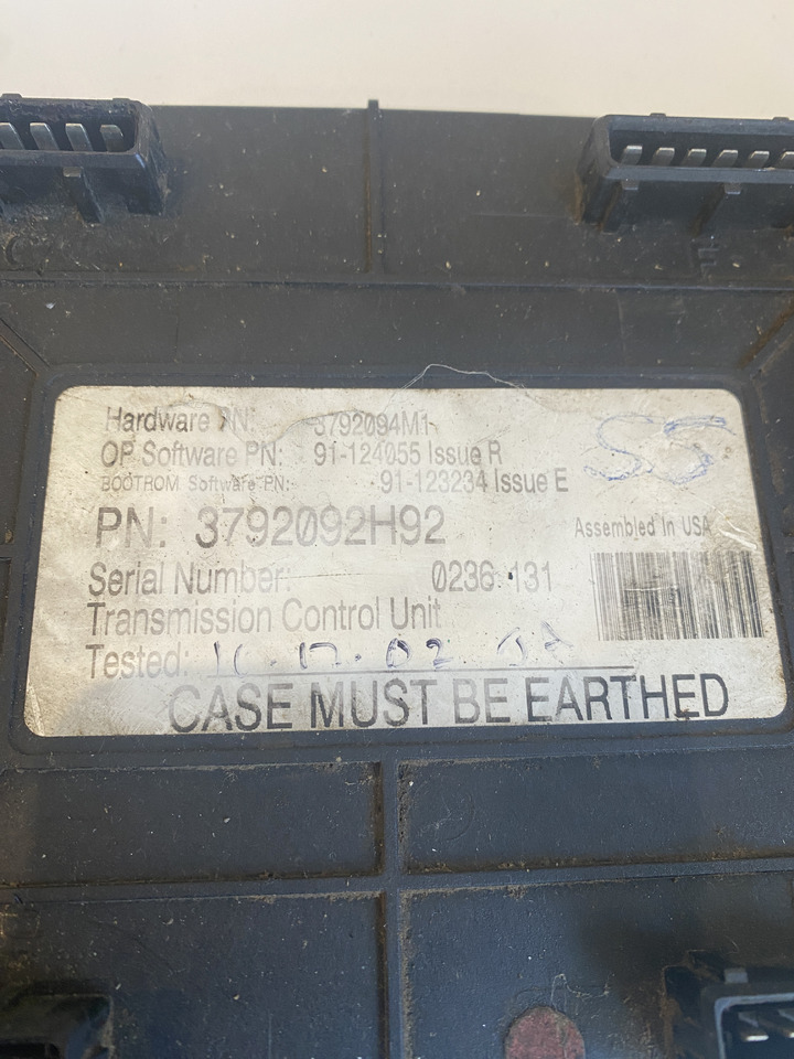 Massey Ferguson - sterownik moduł skrzyni biegów Autotronic 2 - Styreenhet for Landbruksteknikk: bilde 2 Massey Ferguson - sterownik moduł skrzyni biegów Autotronic 2 - Styreenhet for Landbruksteknikk: bilde 2