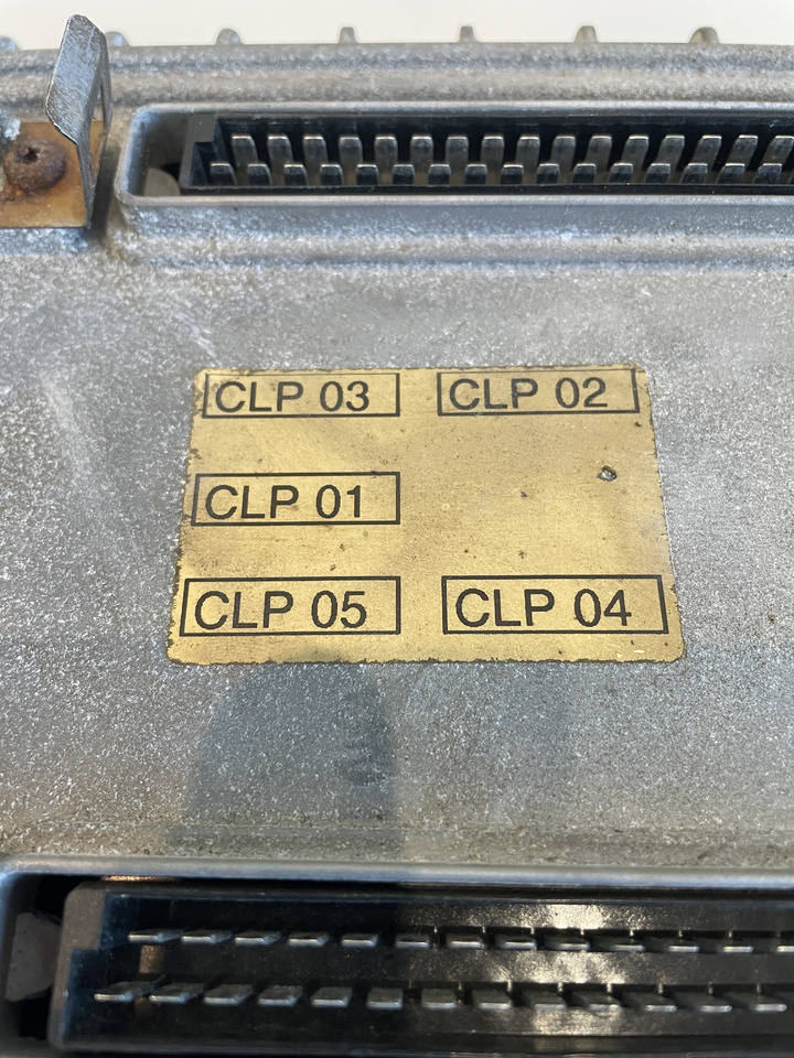 Massey Fergusson Fendt - jednostka centralna komputer sterownik LEWY 28782471 - Styreenhet for Landbruksteknikk: bilde 2 Massey Fergusson Fendt - jednostka centralna komputer sterownik LEWY 28782471 - Styreenhet for Landbruksteknikk: bilde 2