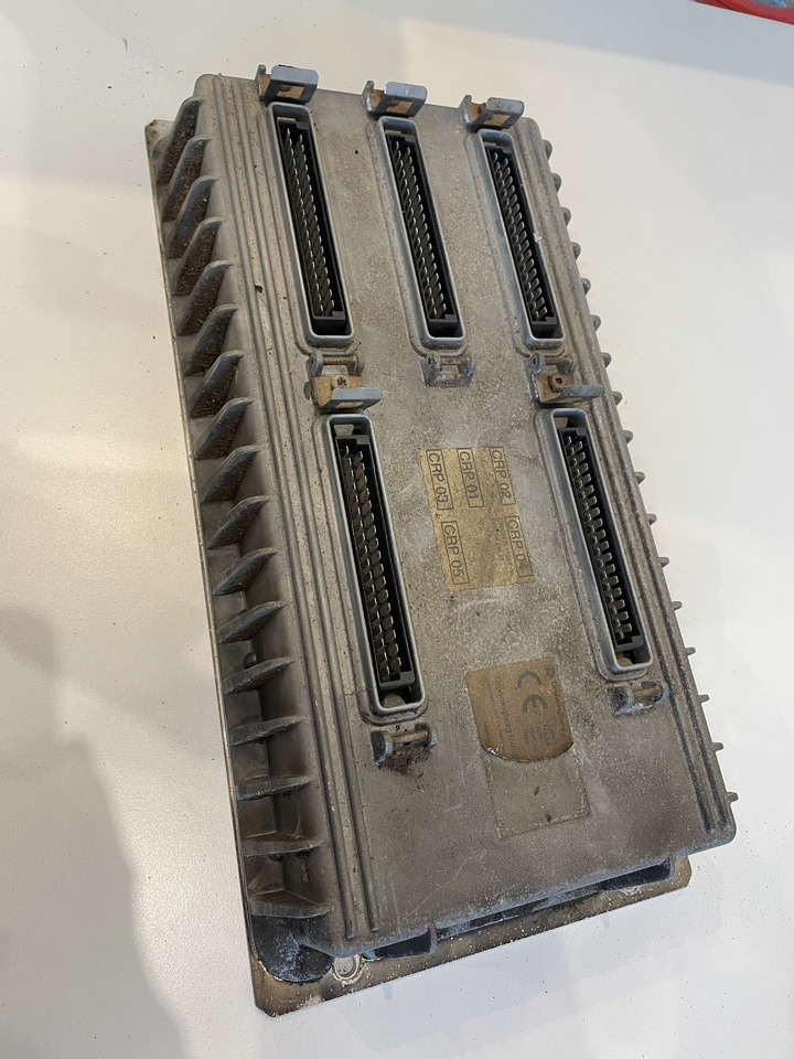 Massey Fergusson Fendt - jednostka centralna komputer sterownik PRAWY - Styreenhet for Landbruksteknikk: bilde 1 Massey Fergusson Fendt - jednostka centralna komputer sterownik PRAWY - Styreenhet for Landbruksteknikk: bilde 1