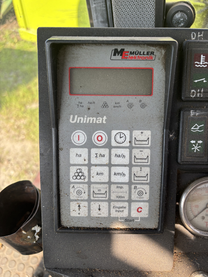 Müller Unimat - komputer terminal Massey Case New Holland - Elektrisk system: bilde 1 Müller Unimat - komputer terminal Massey Case New Holland - Elektrisk system: bilde 1