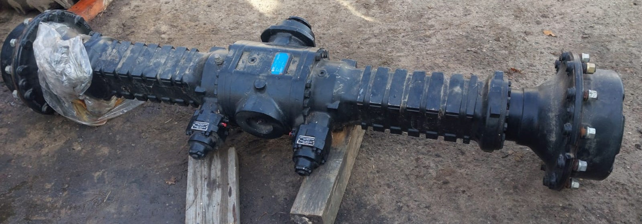 NAF BST 01/0 02 Oś Sztywna Kompletna Ponsse Komatsu NOWA - Aksel og deler for Skogsmaskin: bilde 1 NAF BST 01/0 02 Oś Sztywna Kompletna Ponsse Komatsu NOWA - Aksel og deler for Skogsmaskin: bilde 1