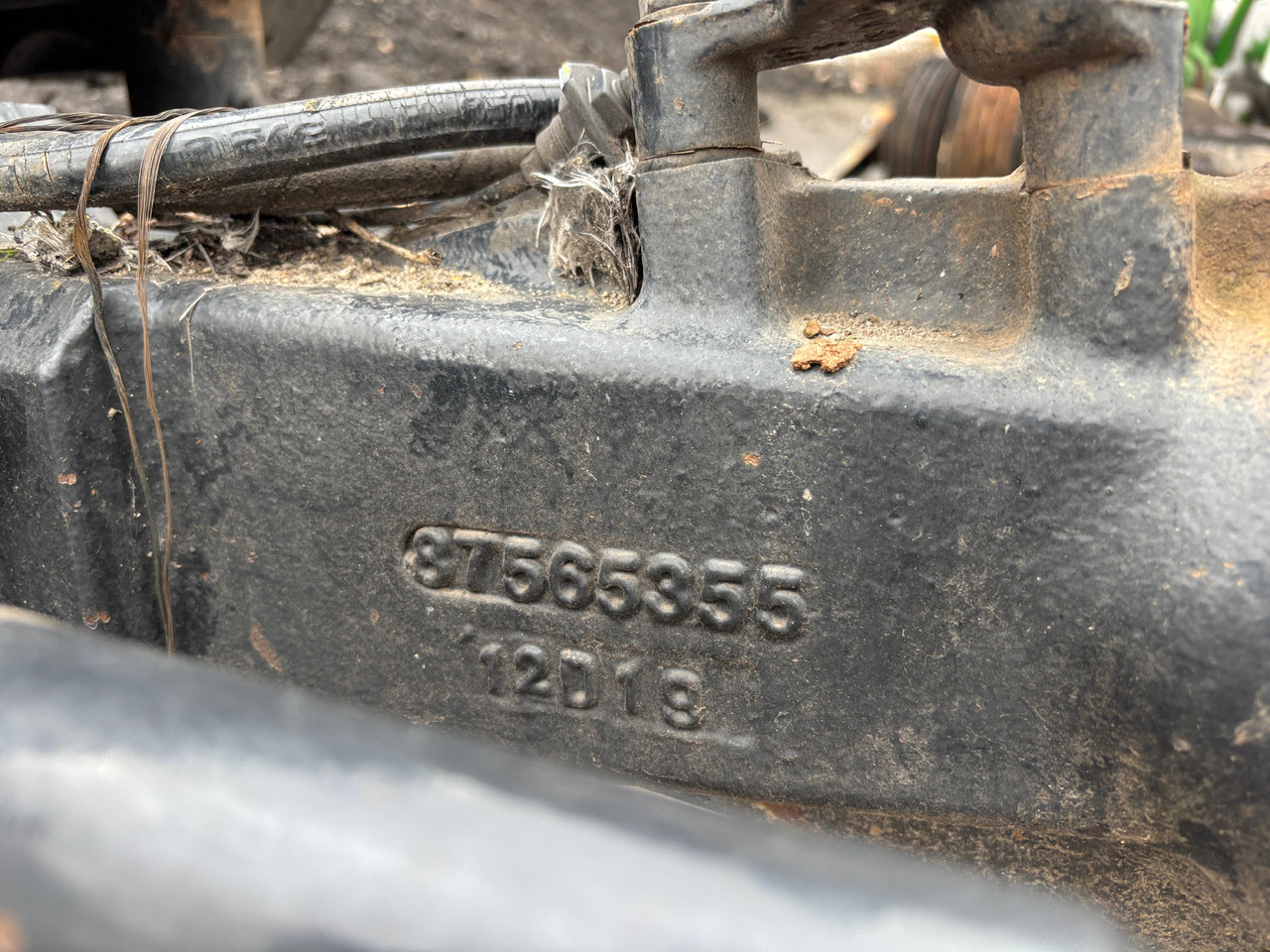 New Holland T6.175 T7.235 Most Przedni 87565355 - Foraksel for Landbruksteknikk: bilde 2 New Holland T6.175 T7.235 Most Przedni 87565355 - Foraksel for Landbruksteknikk: bilde 2